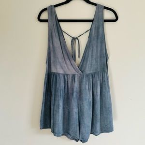 Tobi Romper Blue Tye Dye Sleevelees Deeo v neck